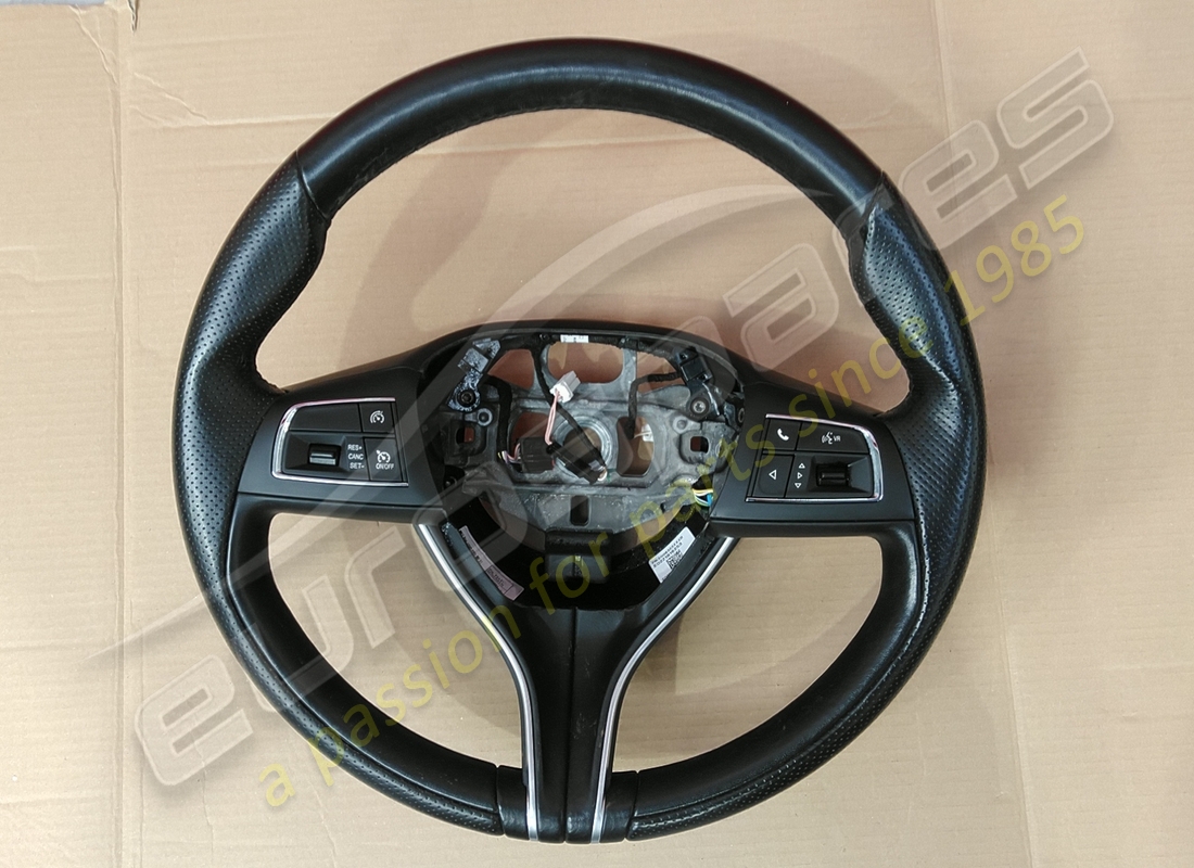utilisé maserati volant de direction noir numéro de pièce 670070927