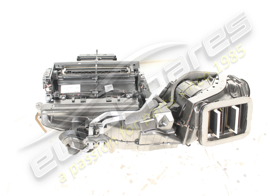 boîtier d'évaporateur complet d'occasion eurospares avec ventilateur. numéro de pièce eap1492307 (3)