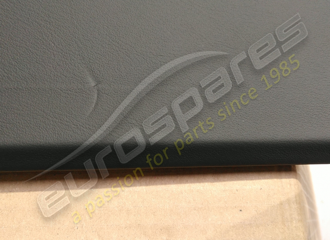 utilisé lamborghini panneau de garniture latérale. numéro de pièce 4ml863303gqg8 (2)