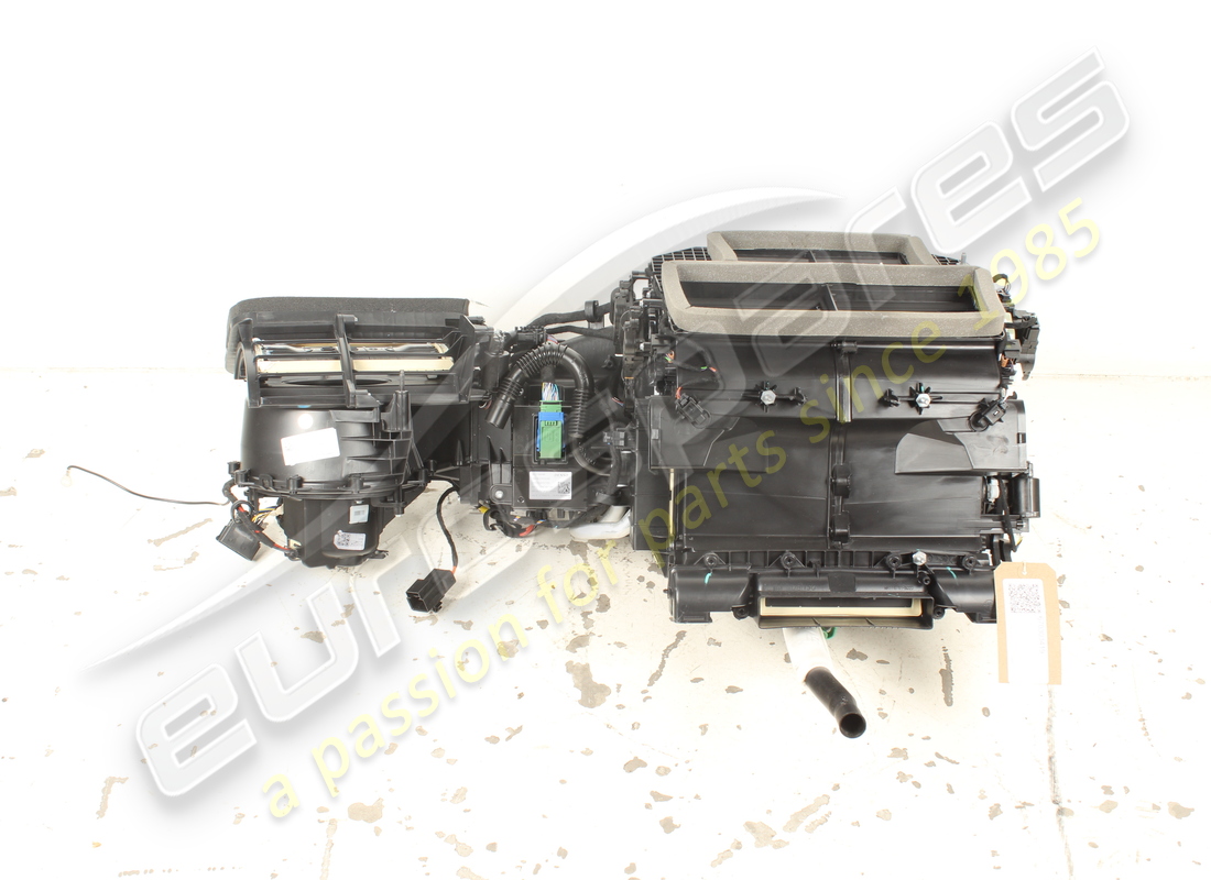 ENSEMBLE CVC RHD D'OCCASION Maserati. NUMÉRO DE PIÈCE 670303419 (1)