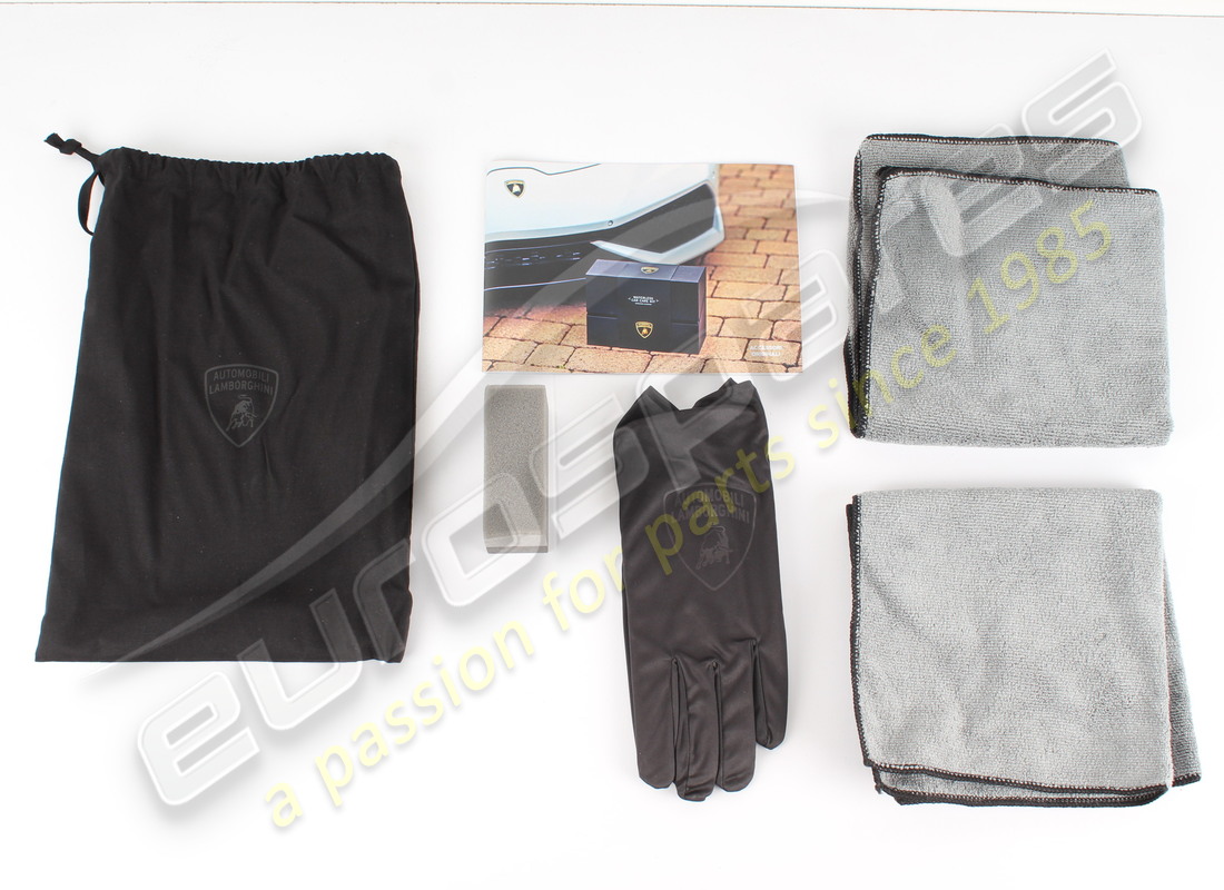 nouveau ensemble d'agents de nettoyage lamborghini. numéro de pièce 4ml096301 (4)
