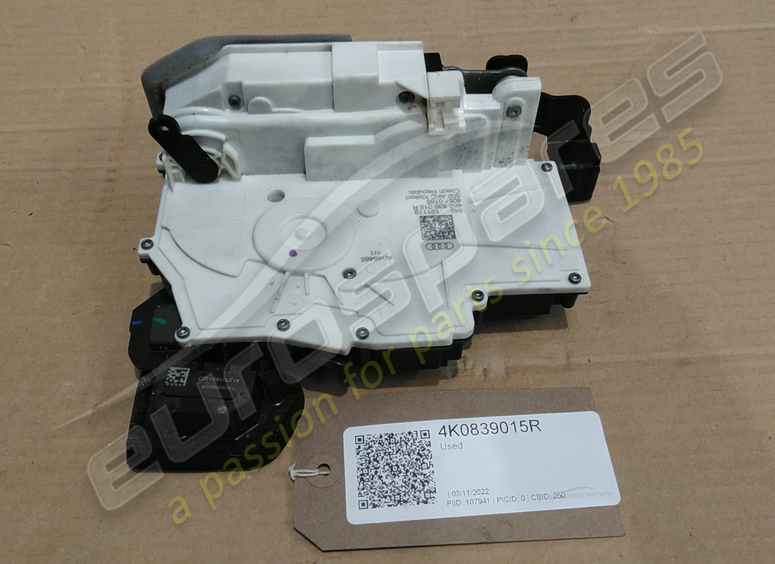 utilisé lamborghini serrure de porte. numéro de pièce 4k0839015r (2)
