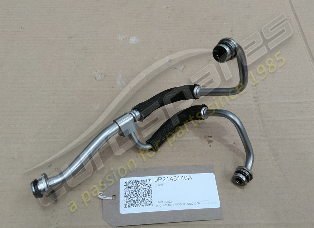 CONDUITE D'ALIMENTATION EN HUILE Lamborghini UTILISÉE. NUMÉRO DE PIÈCE 0P2145140A (1)