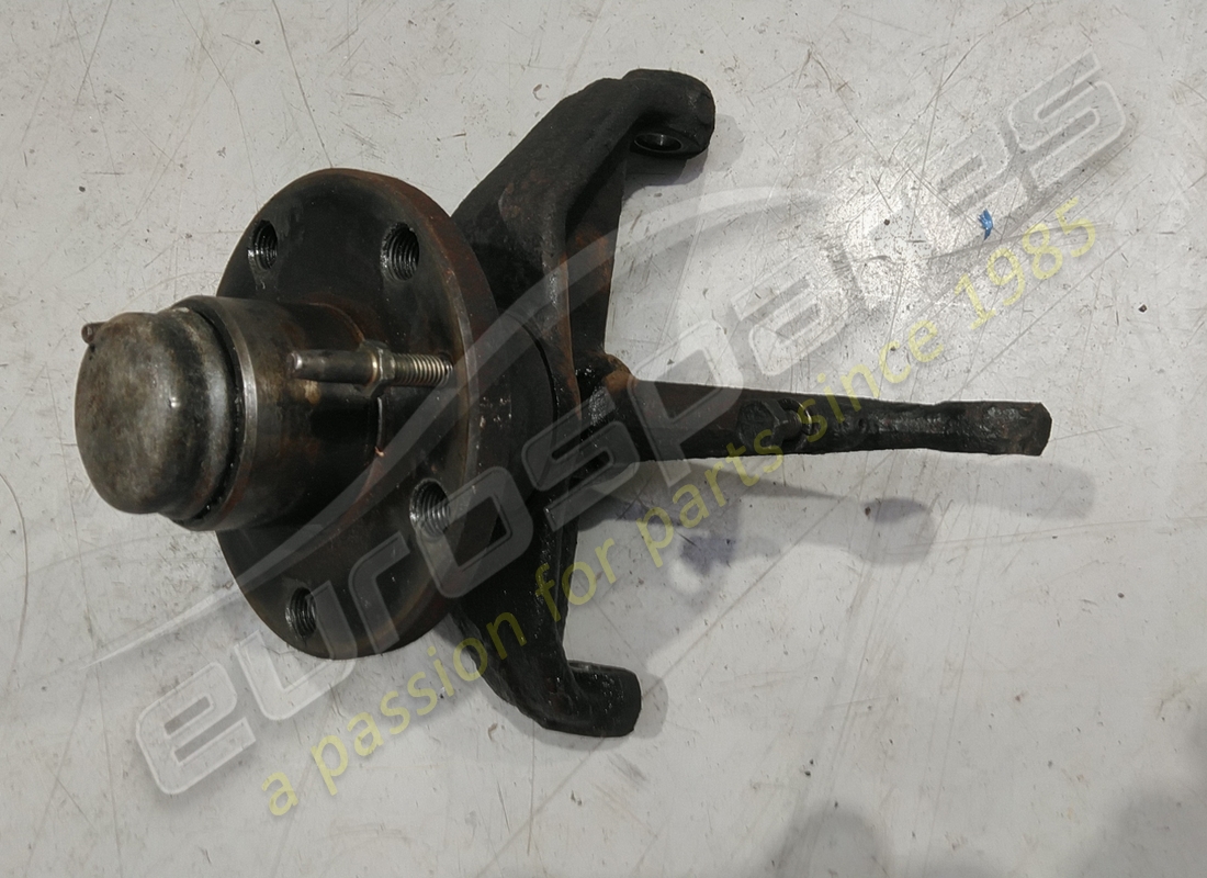 UTILISÉ Eurospares MOYEU ET FUSÉE COMPLETS. NUMÉRO DE PIÈCE EAP1384301 (1)