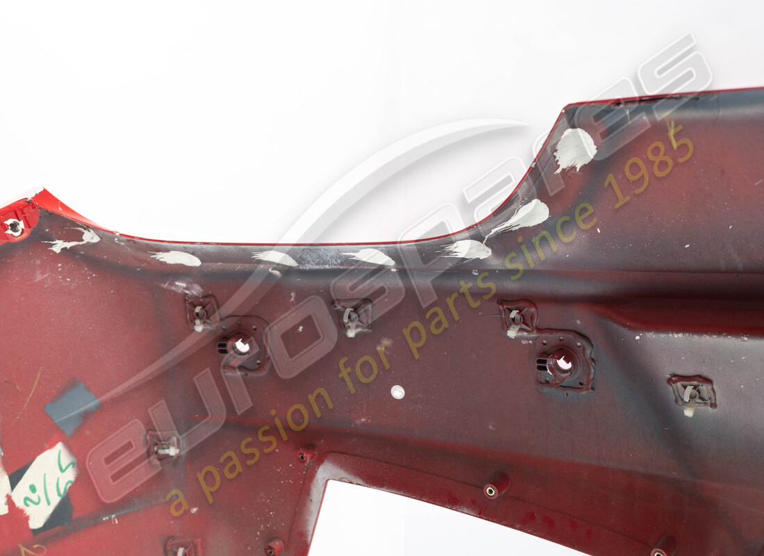 pare-chocs arrière complet ferrari endommagé. numéro de pièce 83825710 (10)