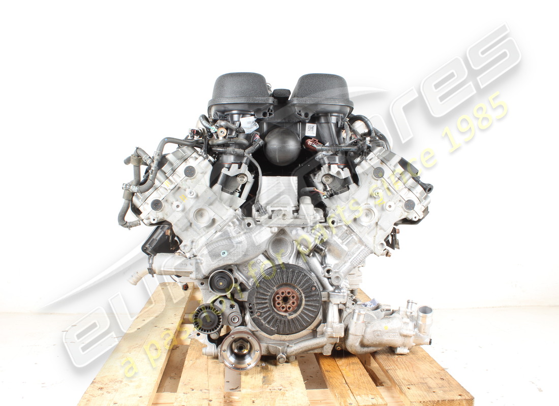 MOTEUR Lamborghini UTILISÉ. NUMÉRO DE PIÈCE 07L100015BR (1)