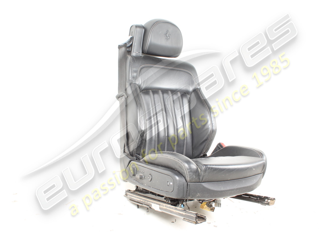 siège droit ferrari endommagé. numéro de pièce 67847204 (3)