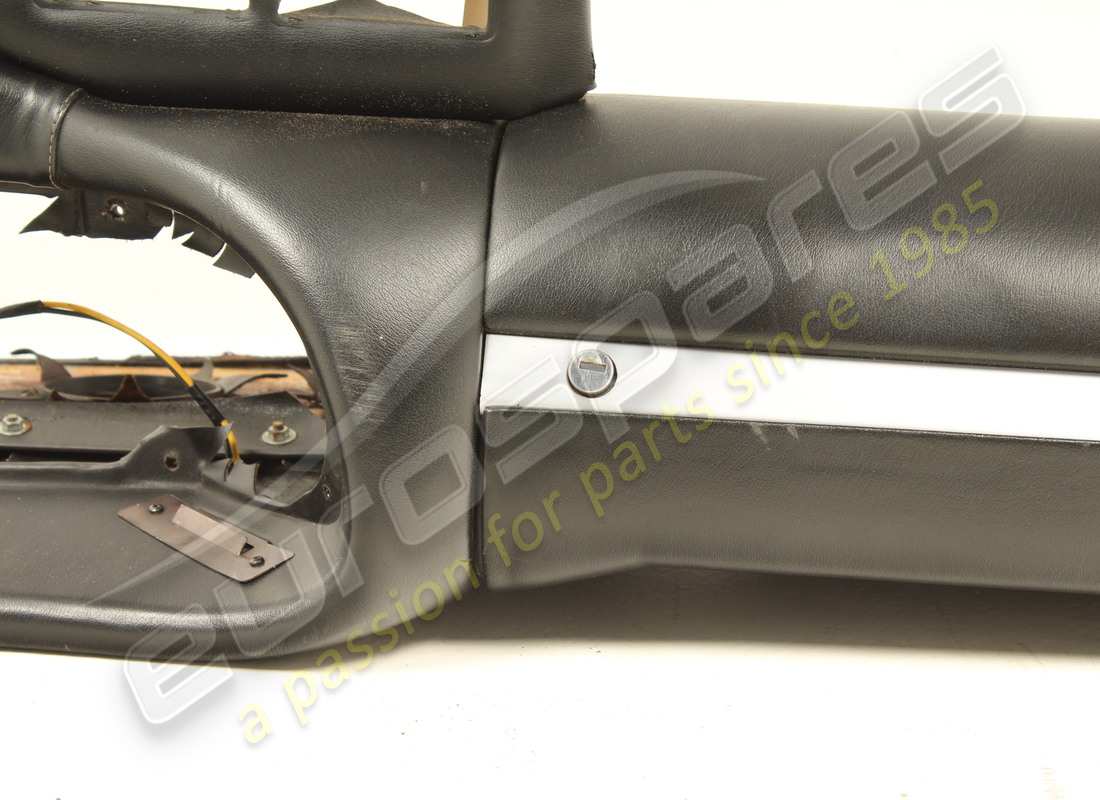 utilisé eurospares ferrari 308gt4 tableau de bord rhd. numéro de pièce eap1450039 (2)