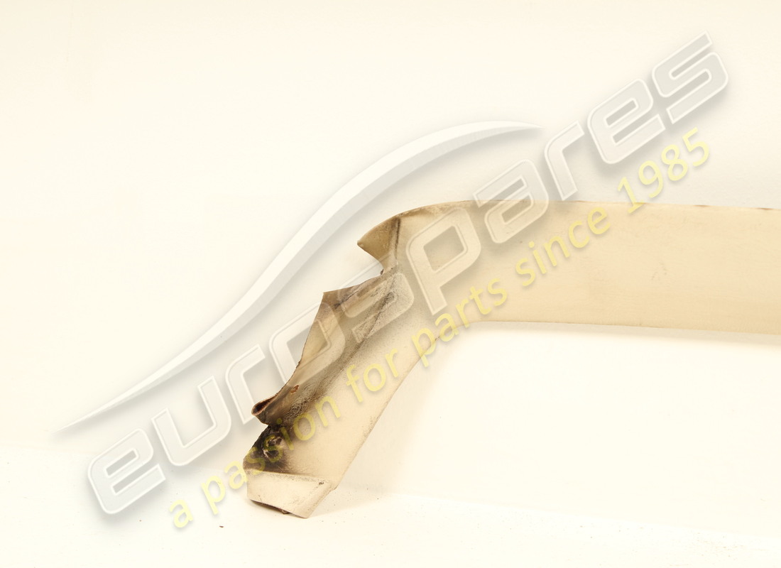 cadre ferrari utilisé. numéro de pièce 40308900 (2)