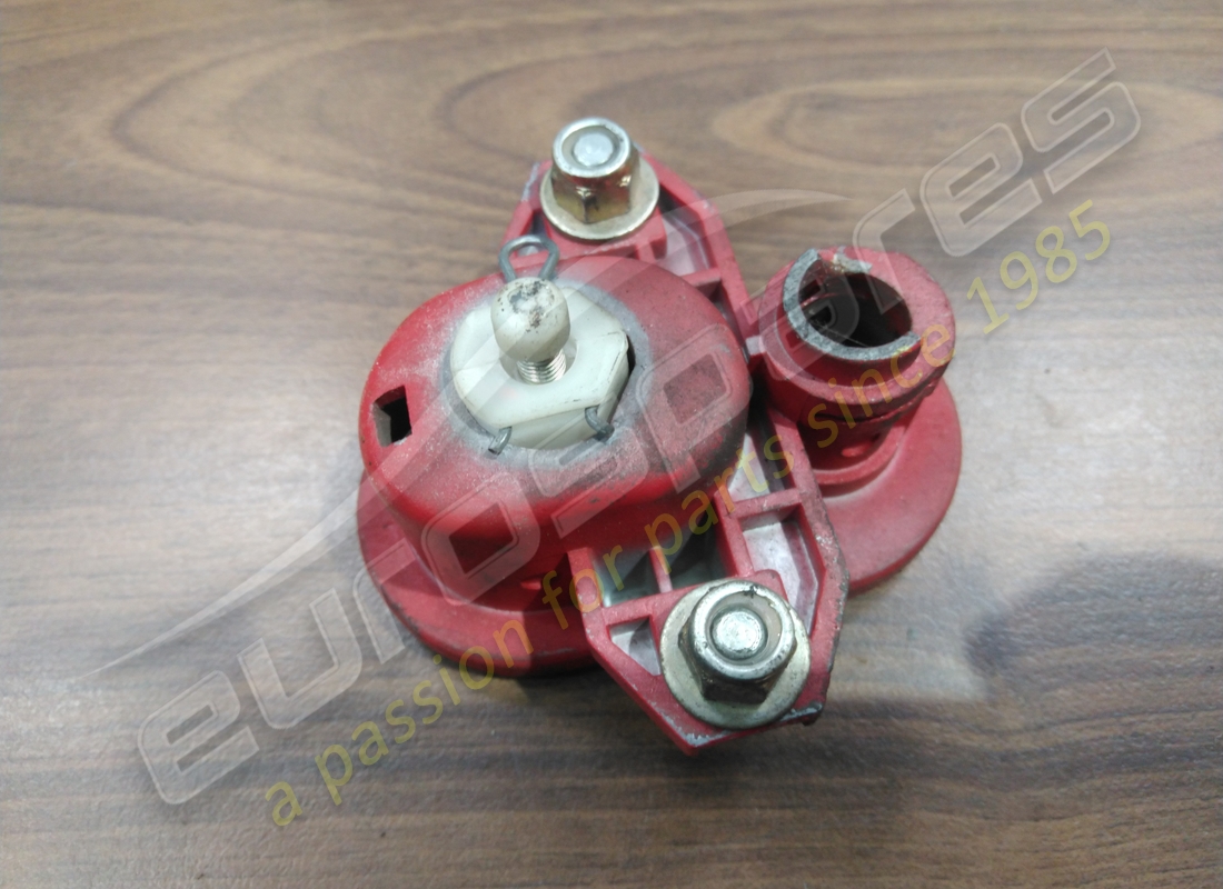 utilisé ferrari poignée de porte gauche extérieure. numéro de pièce 62108810 (2)