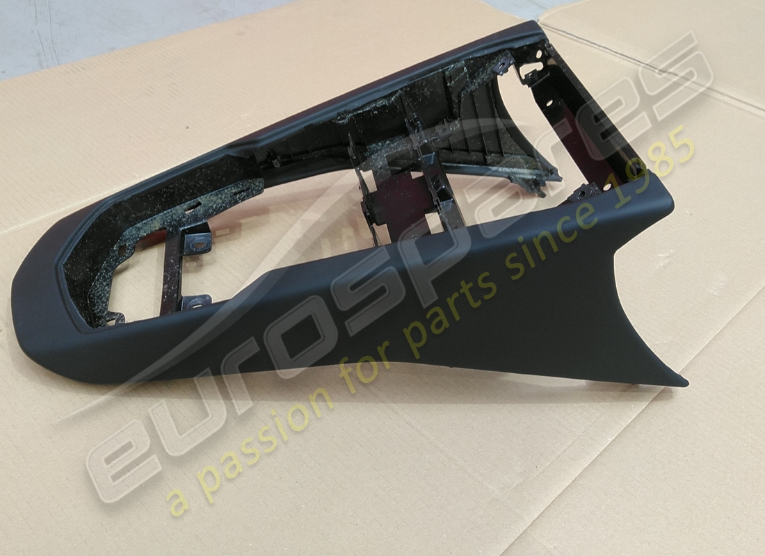 utilisé lamborghini extension, centre c. numéro de pièce 470863315a (2)