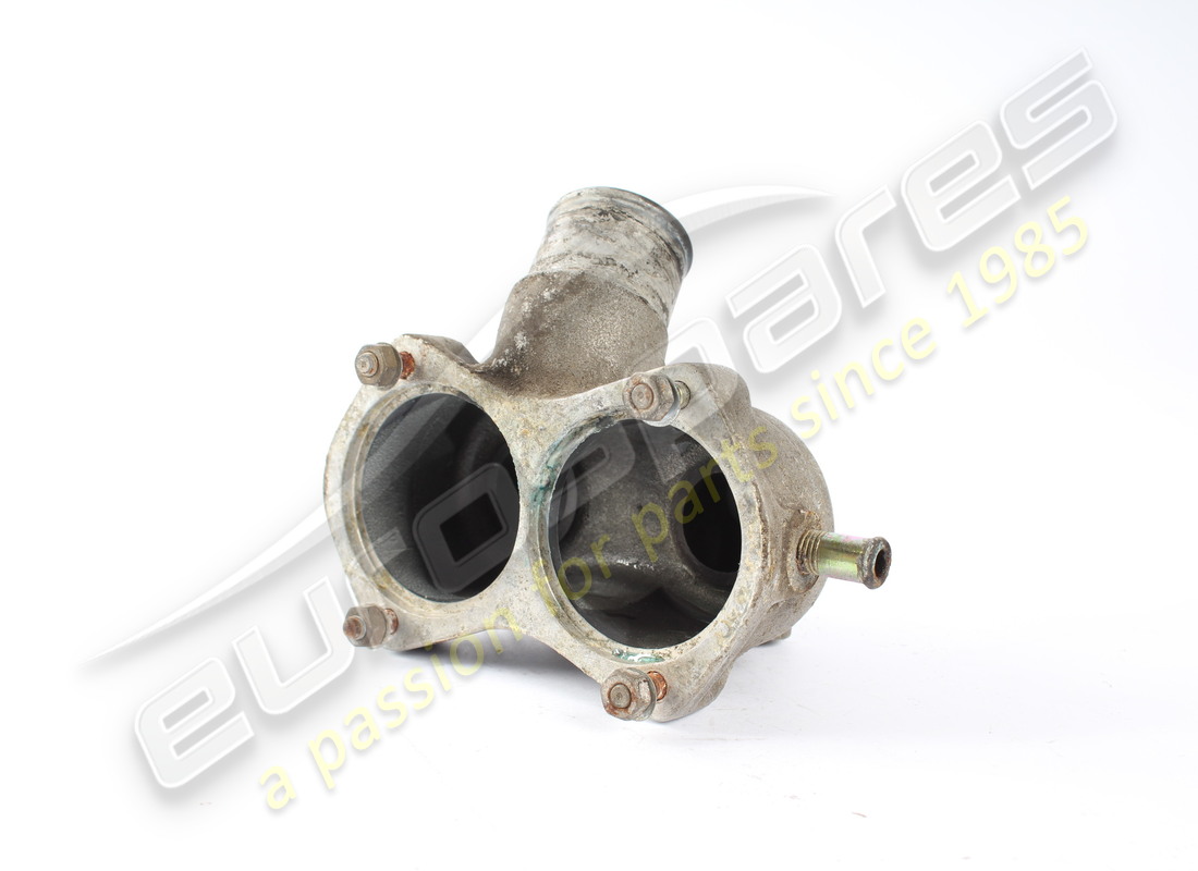 COUVERCLE DE THERMOSTAT Ferrari UTILISÉ. NUMÉRO DE PIÈCE 124144 (1)