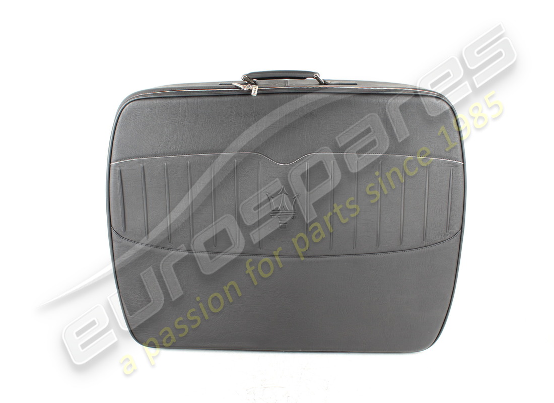 ensemble de bagages neuf maserati. numéro de pièce 940000085 (1)