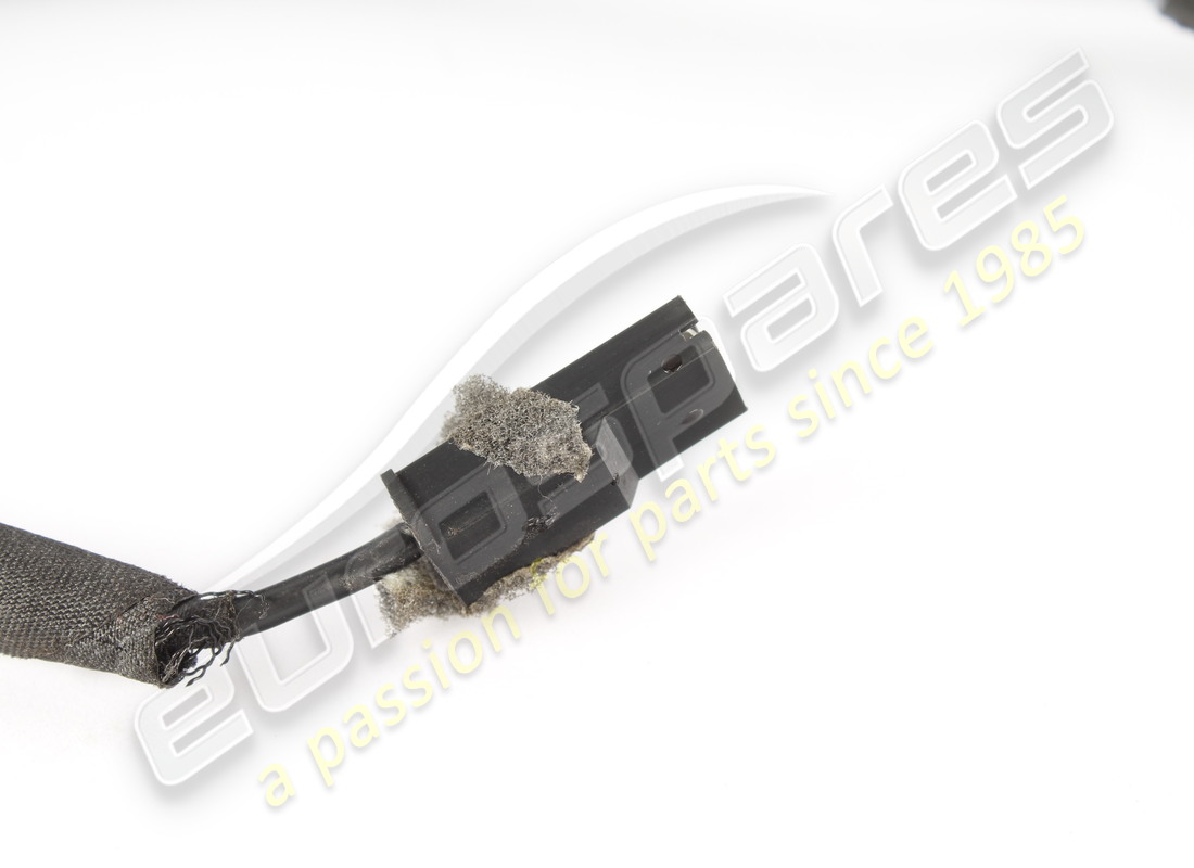 ferrari câble de hayon utilisé. numéro de pièce 337599 (3)