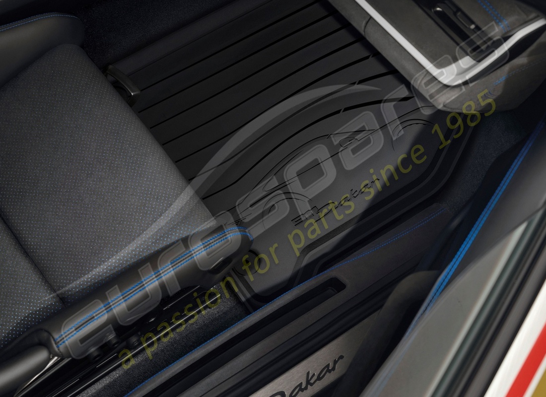 nouveau porsche toutes saisons tapis de sol. numéro de pièce 992044894 (1)