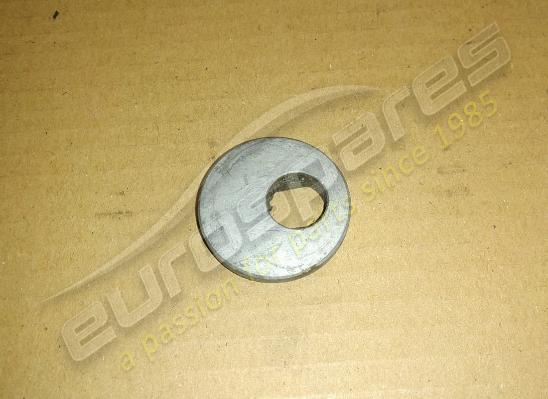 rondelle de suspension ferrari utilisée. numéro de pièce 150790 (2)