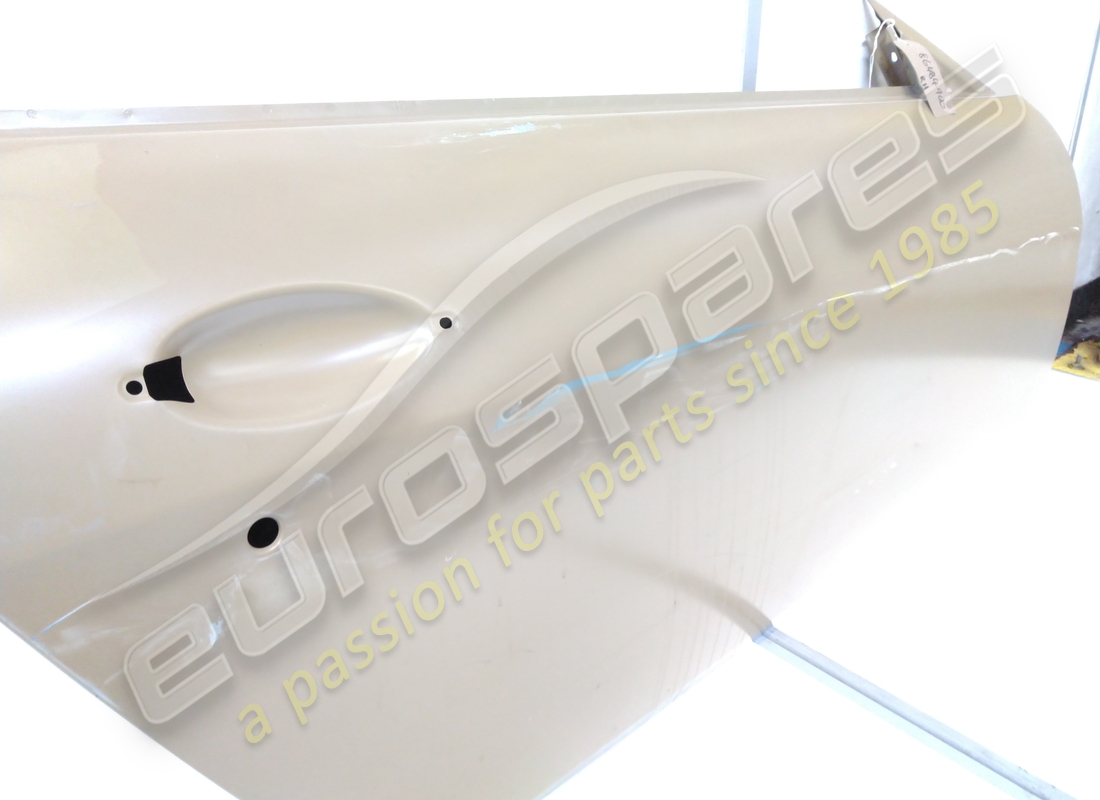 ensemble de porte avant droit neuf maserati. numéro de pièce 86484900 (2)