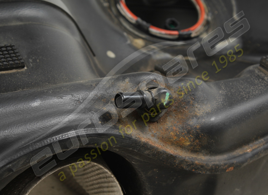 réservoir de carburant diesel complet d'occasion maserati. numéro de pièce 670159335 (4)