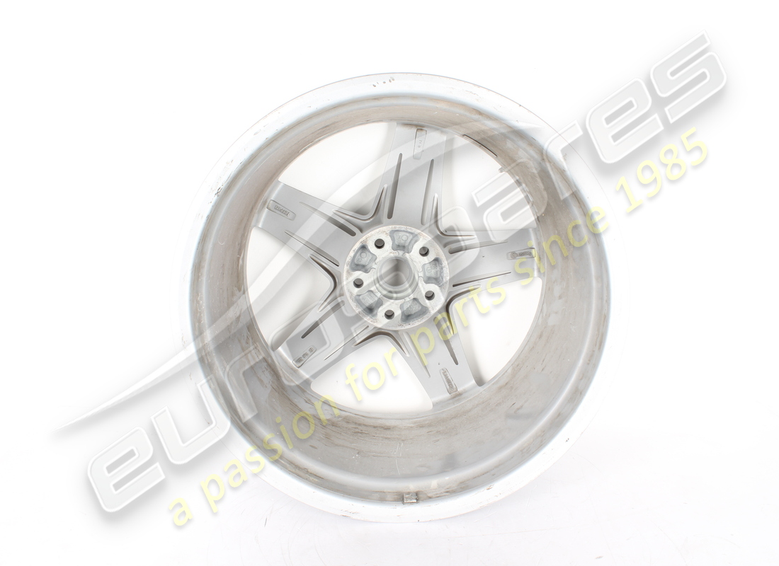 utilisé ferrari roue arrière. numéro de pièce 283185 (3)