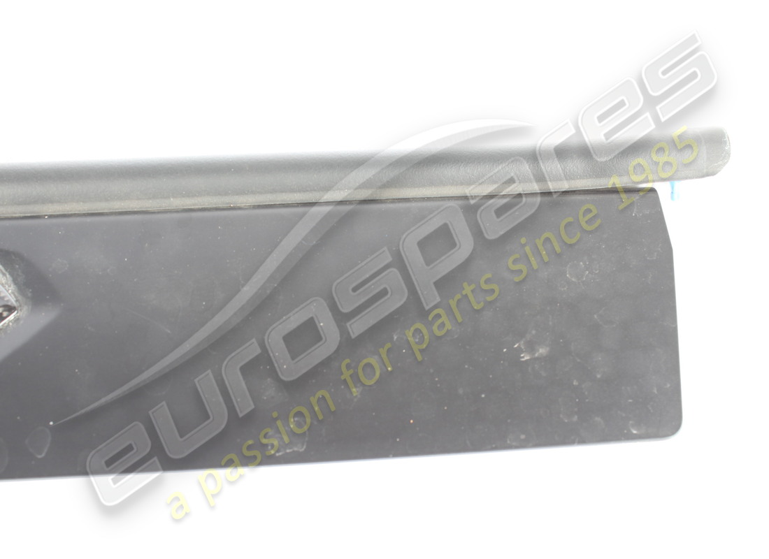 plaque de pied en carbone lamborghini endommagée. numéro de pièce 470853369a (6)