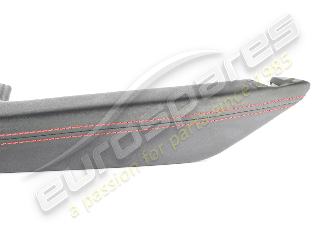 ferrari accoudoir gauche utilisé. numéro de pièce 81895400 (2)