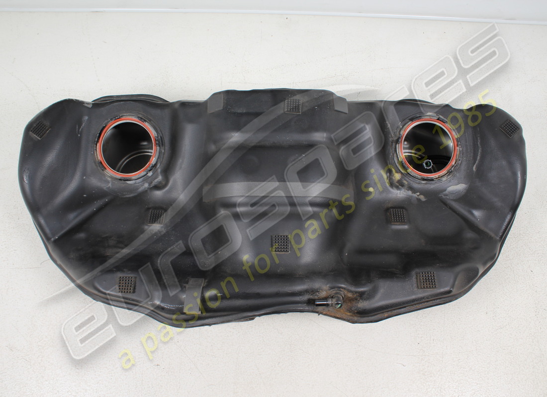 réservoir de carburant diesel complet d'occasion maserati. numéro de pièce 670159335 (3)