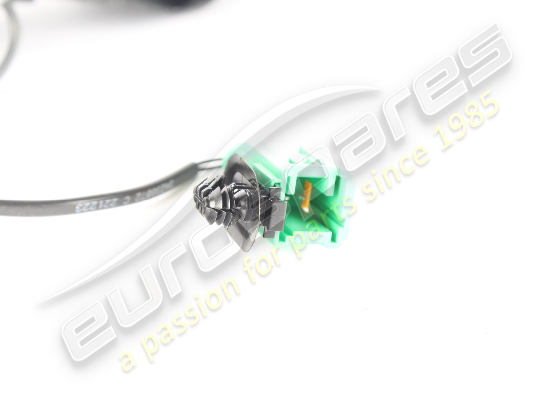 section de boucle de ceinture de sécurité arrière centrale d'occasion maserati. numéro de pièce 670198277 (3)