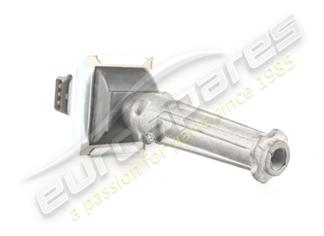 NOUVELLE BOBINE D'ALLUMAGE BOSCH. NUMÉRO DE PIÈCE 571084200 (3) nouvelle bobine d'allumage bosch. numéro de pièce 571084200 (3)