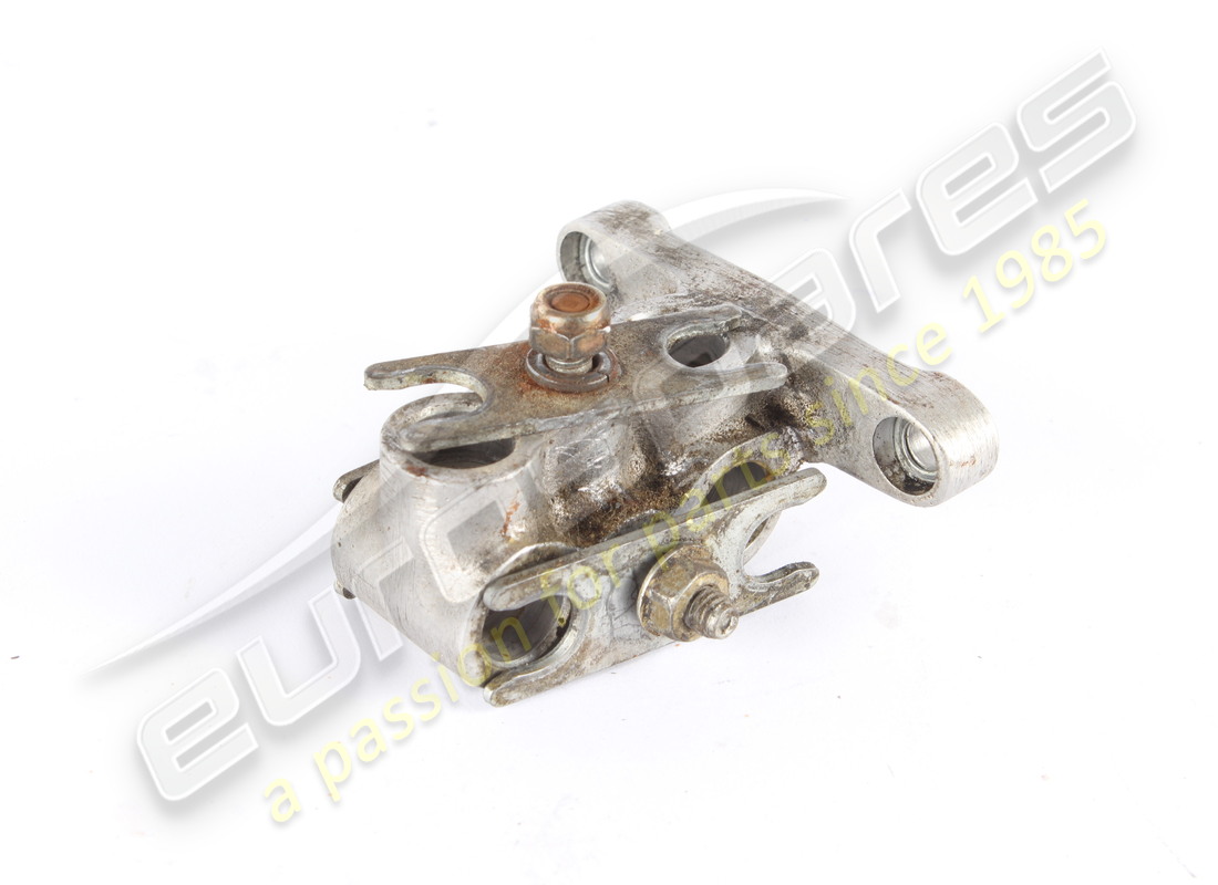 raccord de carburant ferrari utilisé. numéro de pièce 165192 (2)