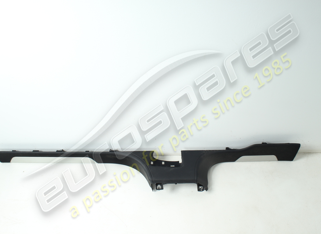 plaque de protection de lamborghini utilisée. numéro de pièce 4ml853369bqg8 (3)