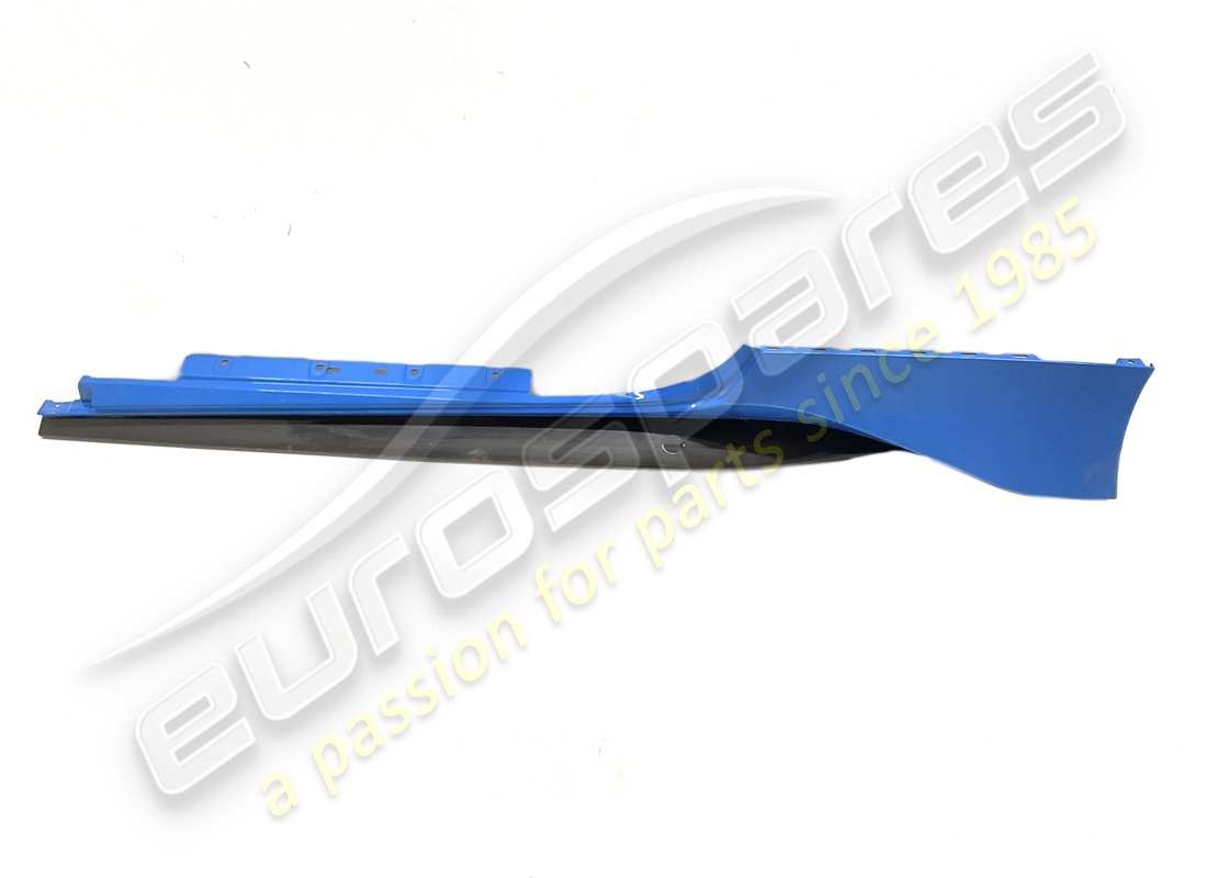 utilisé ferrari garniture sous-porte gauche complète. numéro de pièce 766055 (2)