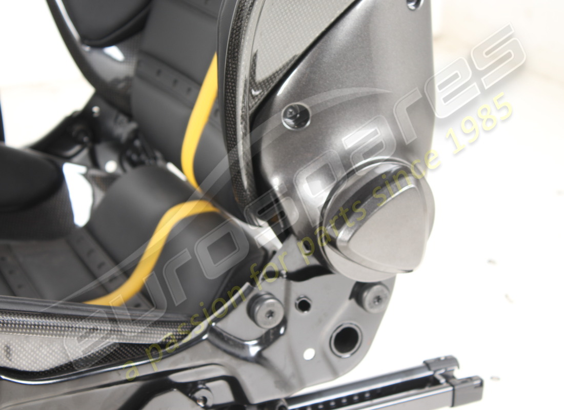 daytona carbon eurospares d'occasion des places (taille grande). numéro de pièce eap1490392 (8)