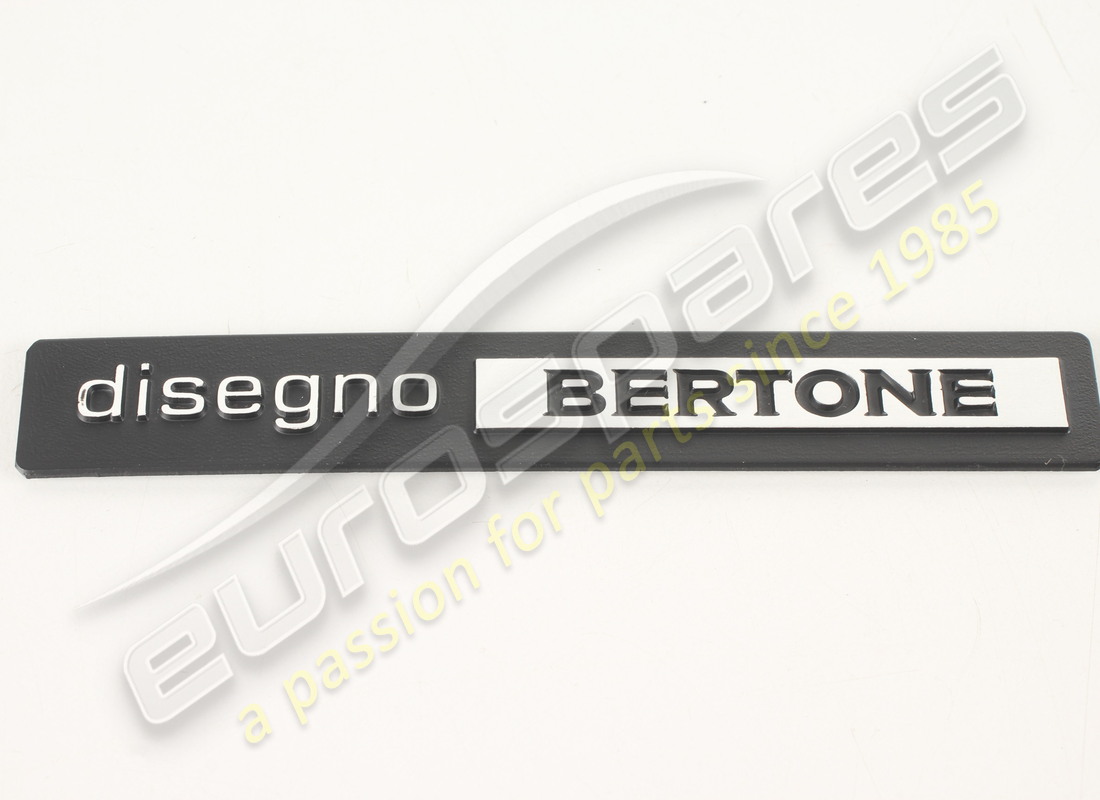 nouveau eurospares fregio disegno di bertone. numéro de pièce 006111447 (1)