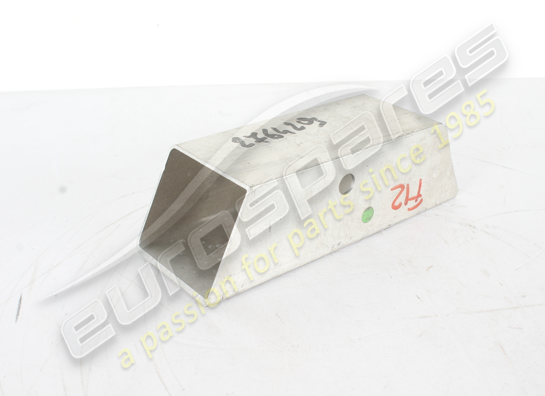 nouvelle diagonale interne centrale ferrari gauche. numéro de pièce 985276429 (1)