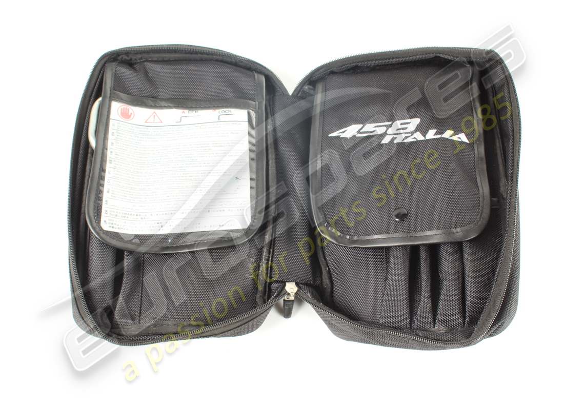 utilisé ferrari sac à outils complet. numéro de pièce 285935 (3)