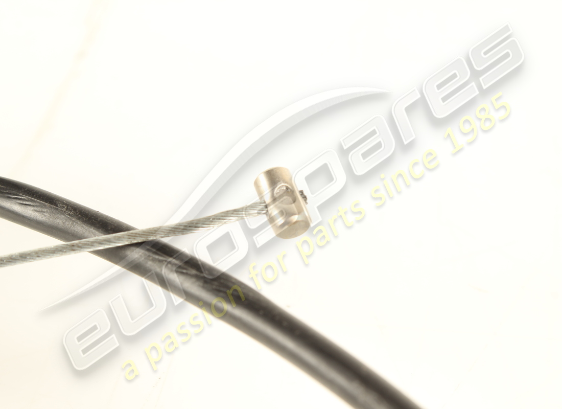 used ferrari lid release bowden cable. part number 85041000 (3)