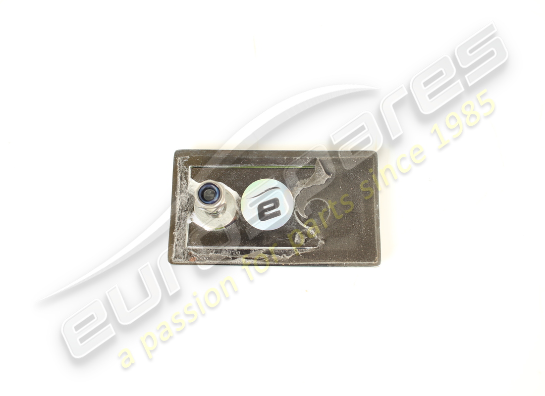 badge avant utilisé ferrari. numéro de pièce 973053 (2)