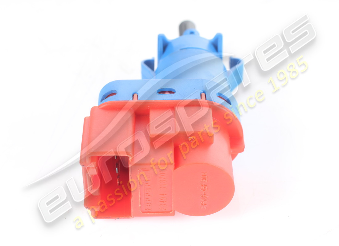 INTERRUPTEUR À BOUTON-POUSSOIR D'OCCASION FERRARI. NUMÉRO DE PIÈCE 318205 (4) interrupteur à bouton-poussoir d'occasion ferrari. numéro de pièce 318205 (4)