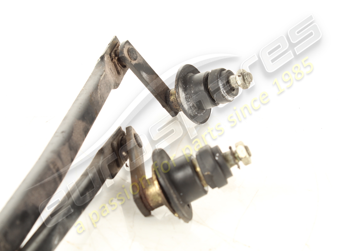 used ferrari wiper linkage assembly. part number 60659200 (4)
