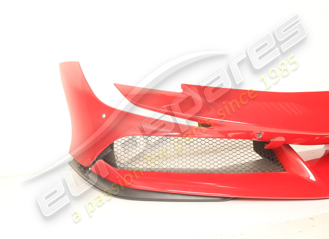 pare-choc avant d'occasion ferrari avec spoiler inférieur. numéro de pièce eap1510640 (2)