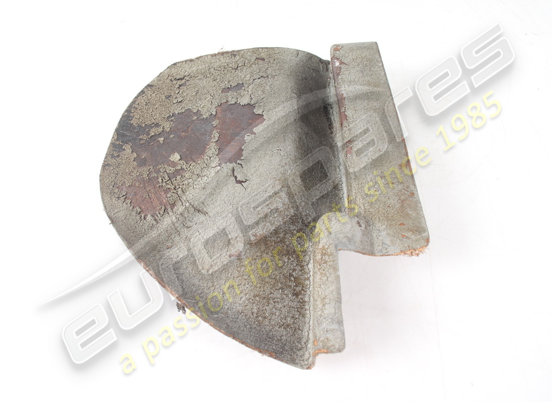 cloison d'occasion maserati. numéro de pièce 384010370 (2)