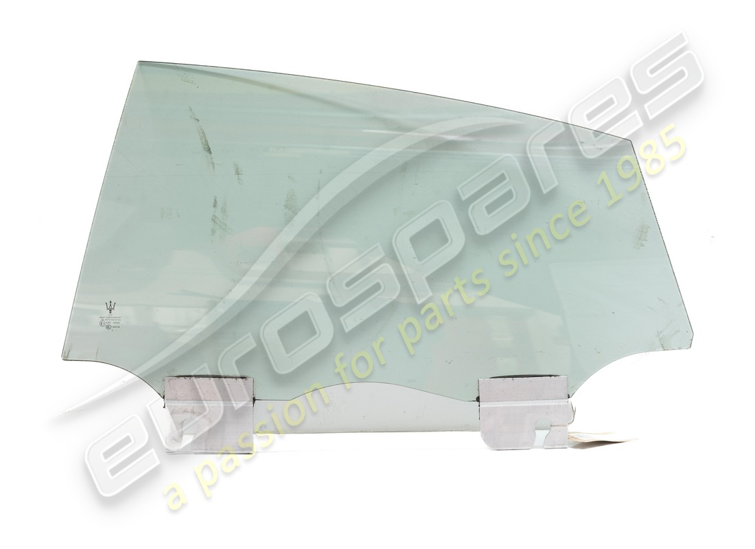 Vitre de porte arrière gauche d'occasion Maserati. Numéro de pièce 670221511 (1)