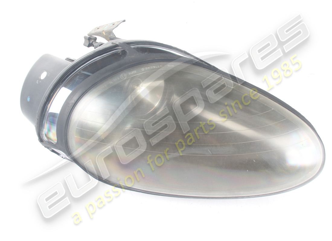 PHARE DROIT D'OCCASION MASERATI RHD RH NEUF NOIR. NUMÉRO DE PIÈCE 980020930 (1) phare droit d'occasion maserati rhd rh neuf noir. numéro de pièce 980020930 (1)