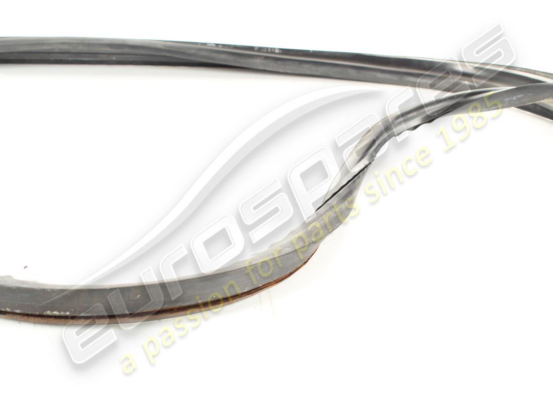 encadrement en caoutchouc d'écran arrière utilisé ferrari. numéro de pièce 60854400 (3)