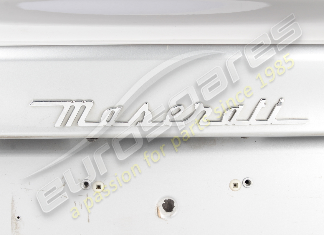 utilisé maserati couvercle arrière complet. numéro de pièce 673005300 (4)