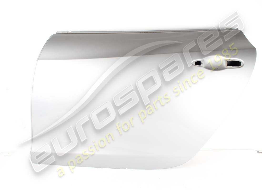 UTILISÉ Maserati PORTE ARRIÈRE GAUCHE COMPLÈTE. NUMÉRO DE PIÈCE 673008060 (1)