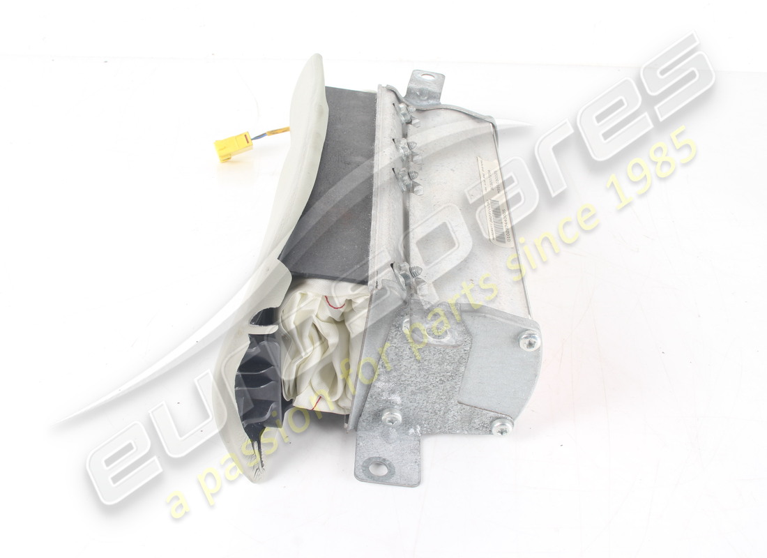 airbag côté passager d'occasion maserati numéro de pièce 9810006.. (2)