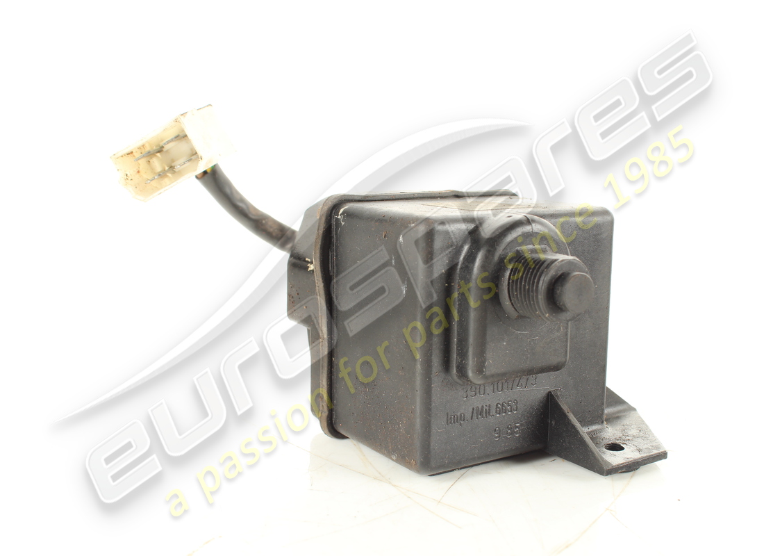 used ferrari speedo sensor. part number 127114 (2)