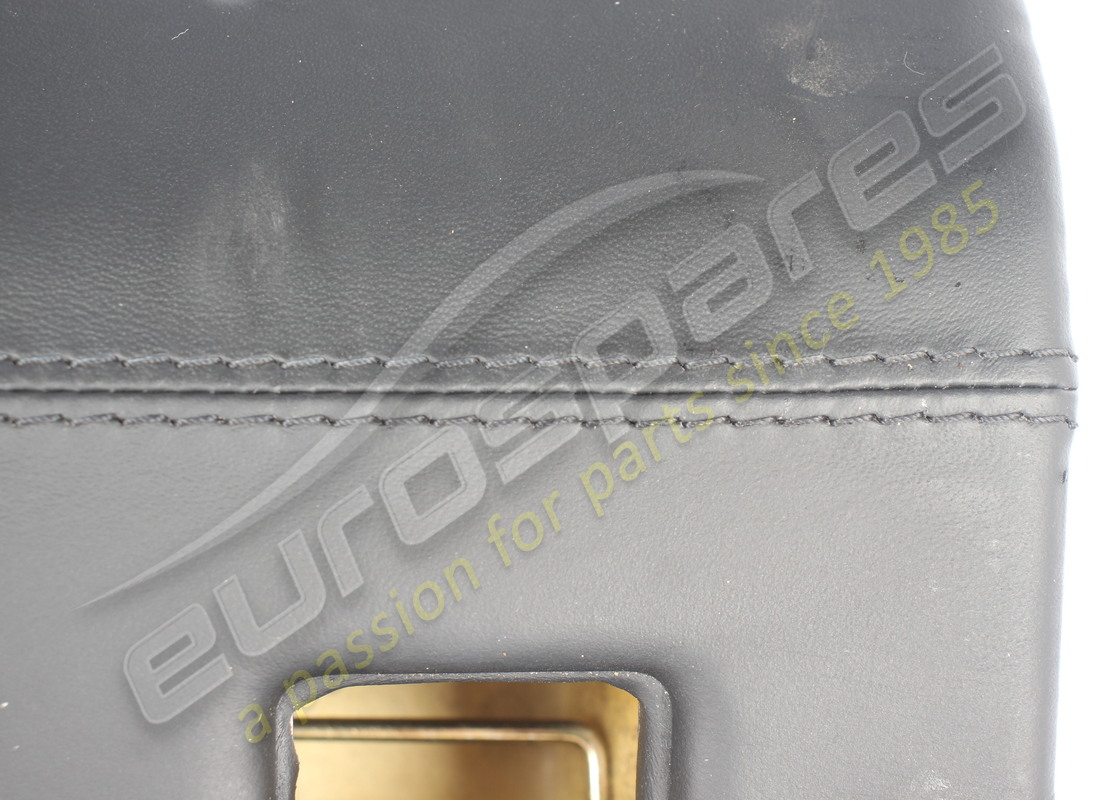 portière à droite d'occasion ferrari en noir. numéro de pièce 65534500 (2)