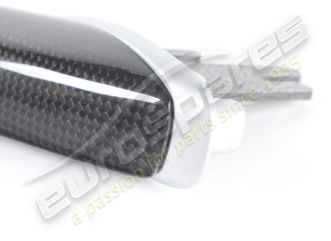 UTILISÉ FERRARI POIGNÉE DE MAINS LH COMPLÈTE. NUMÉRO DE PIÈCE 88107900 (2) utilisé ferrari poignée de mains lh complète. numéro de pièce 88107900 (2)